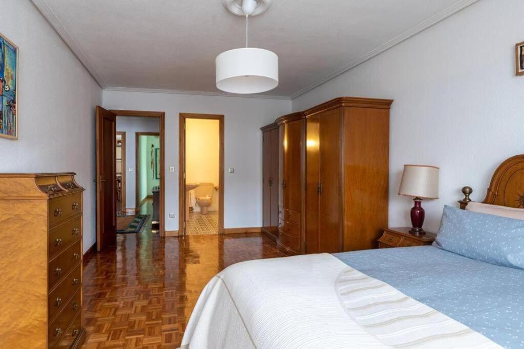 Luminoso Piso Grande Con Garaje En El Centro. Apartment Santander Exterior photo